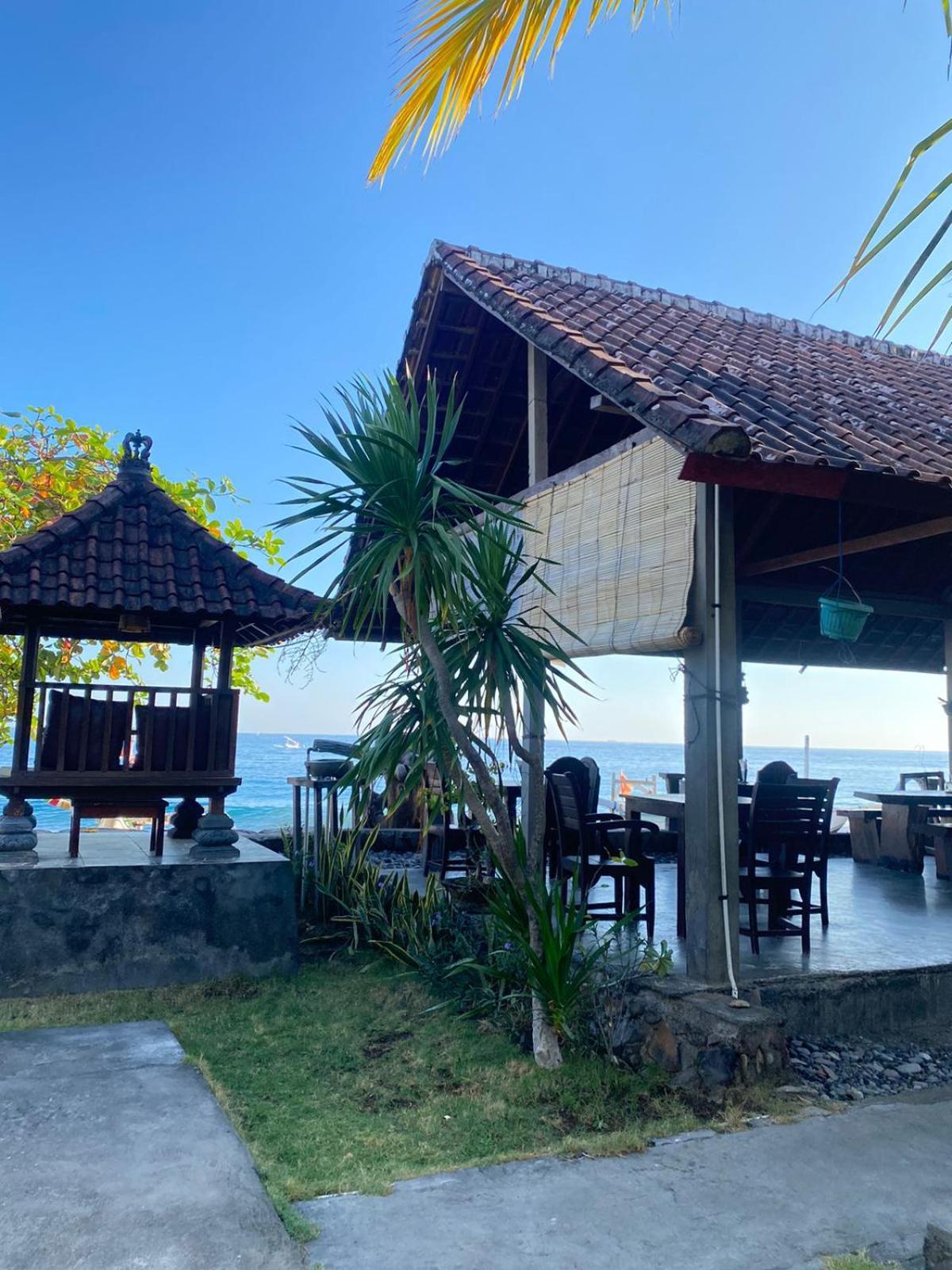 Putra'Lebah Amed Guest House المظهر الخارجي الصورة