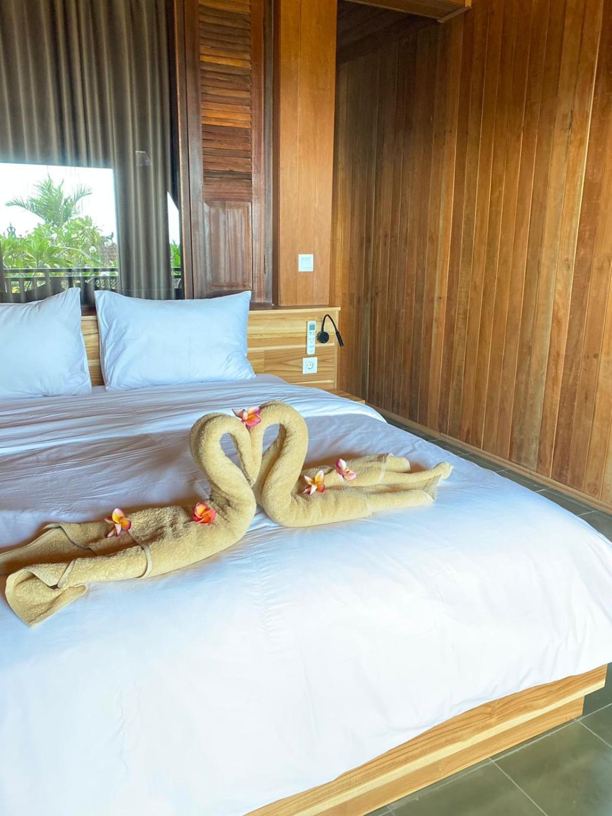 Putra'Lebah Amed Guest House المظهر الخارجي الصورة