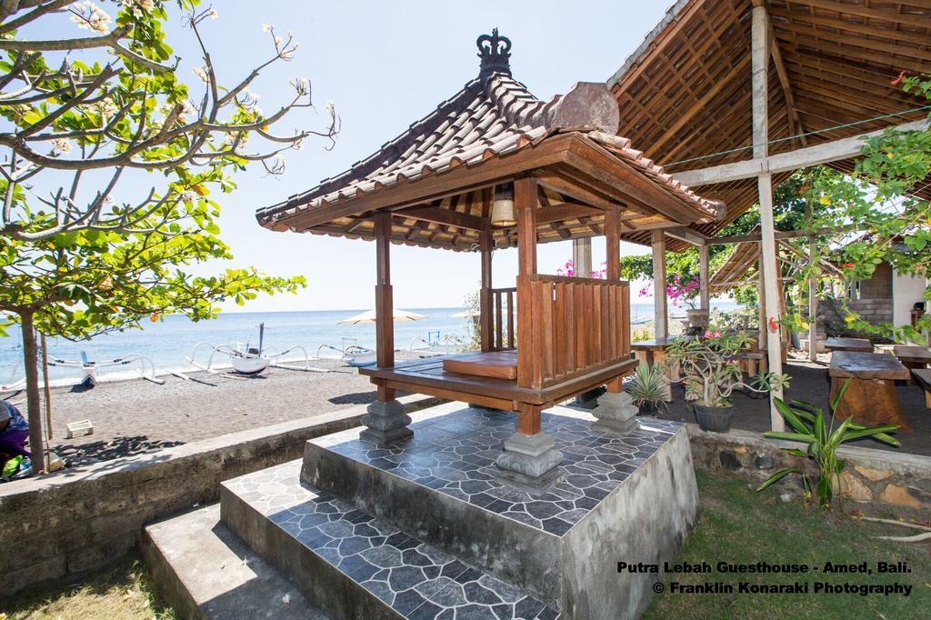 Putra'Lebah Amed Guest House المظهر الخارجي الصورة